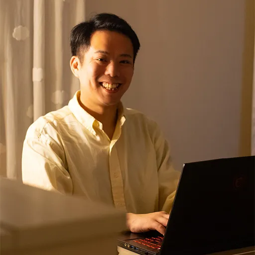 Gratianex代表 佐藤秀実